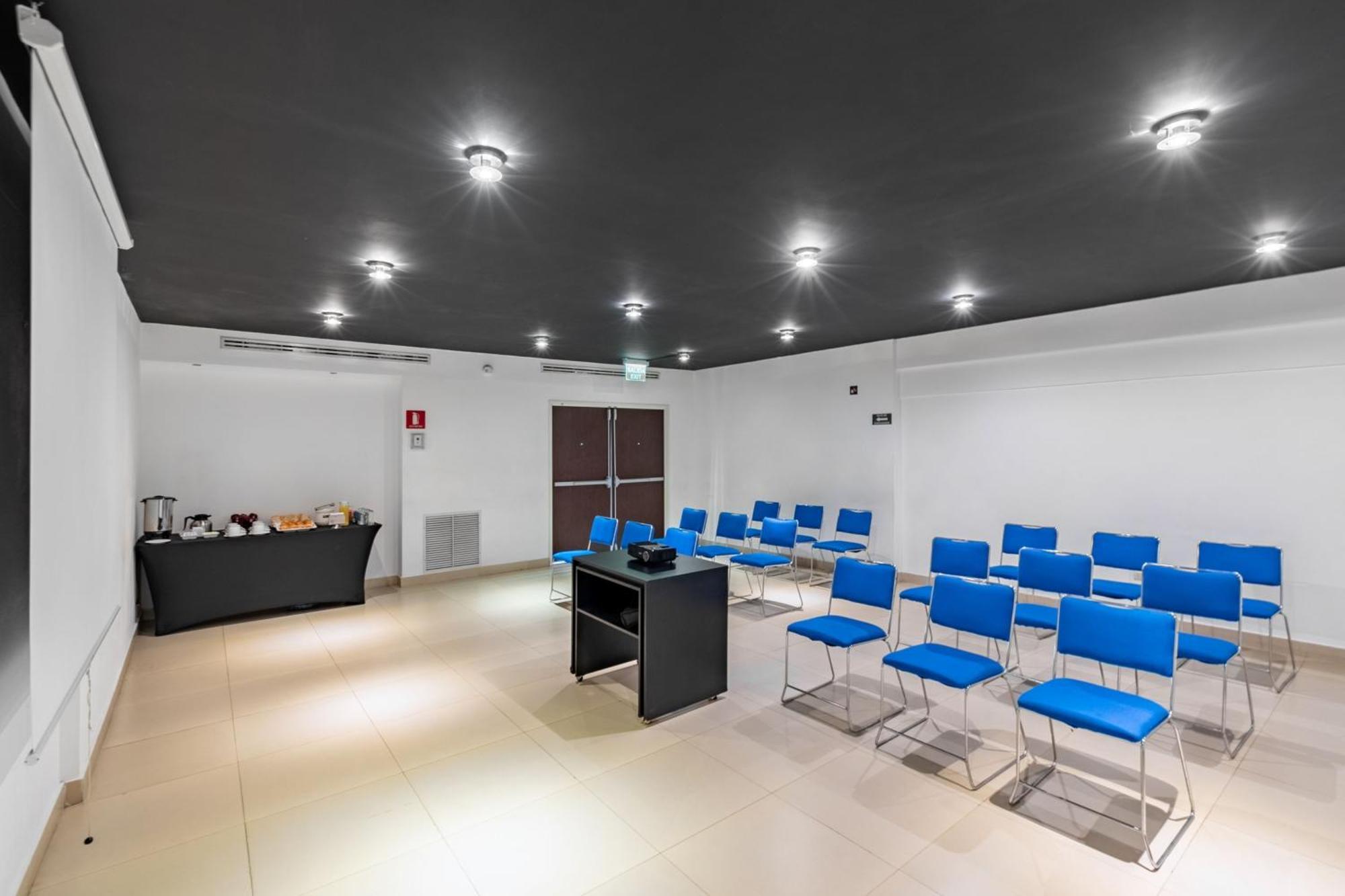 City Express Junior By Marriott Veracruz Aeropuerto Экстерьер фото